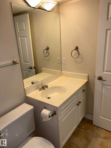 #305 11716 100 Av Nw, Edmonton, AB 