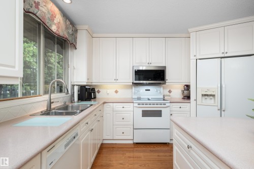 2408 115 Street Nw, Edmonton, AB - Indoor Photo Showing Kitchen With Double Sink