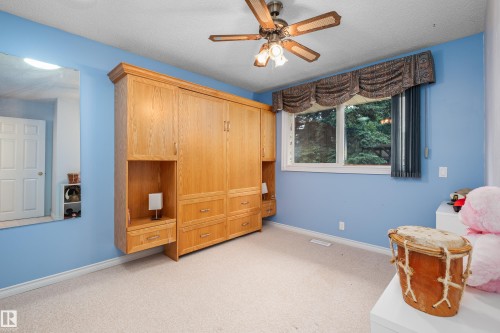 2408 115 Street Nw, Edmonton, AB - Indoor