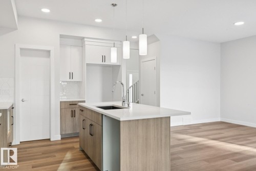 690 Bank Drive, Leduc, AB 