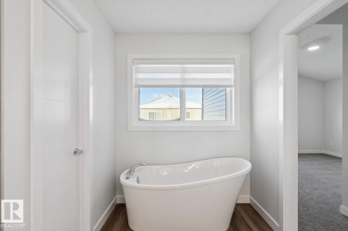 690 Bank Drive, Leduc, AB 