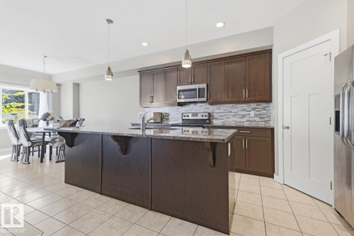 11827 56 Street Nw, Edmonton, AB 