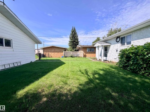 5233 49 Avenue, St. Paul Town, AB 