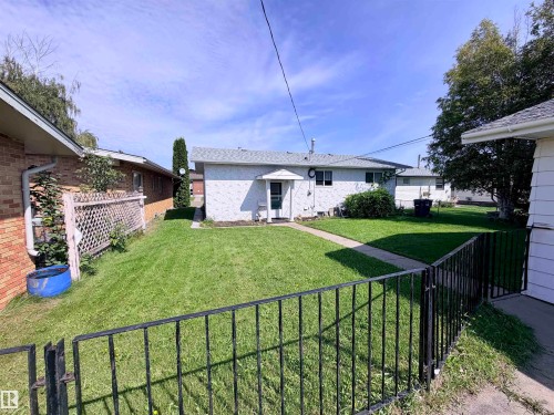 5233 49 Avenue, St. Paul Town, AB 