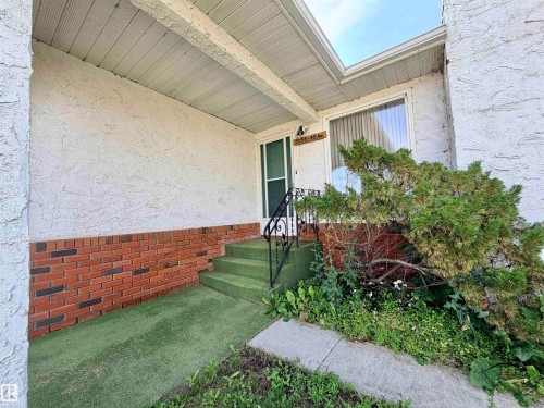 5233 49 Avenue, St. Paul Town, AB 