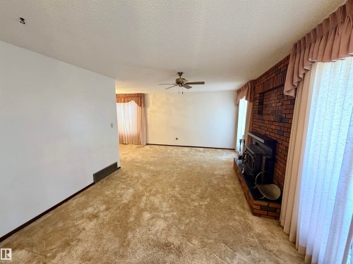 5233 49 Avenue, St. Paul Town, AB 