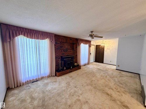 5233 49 Avenue, St. Paul Town, AB 