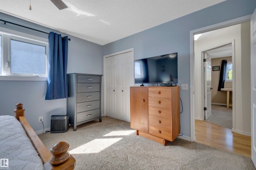 5735 152A Avenue Nw, Edmonton, AB 