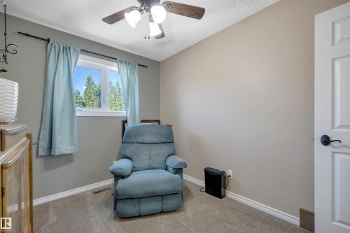 5735 152A Avenue Nw, Edmonton, AB 