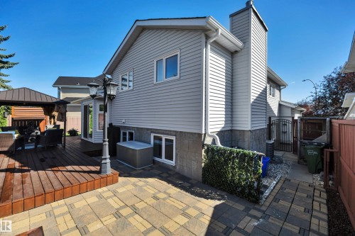5735 152A Avenue Nw, Edmonton, AB 