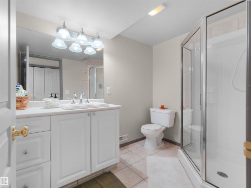 1025 Graham Court Nw, Edmonton, AB 