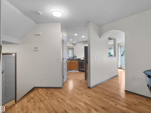 1025 Graham Court Nw, Edmonton, AB 