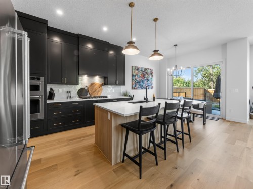 9624 99A Street Nw, Edmonton, AB 
