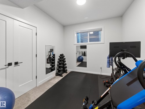 9624 99A Street Nw, Edmonton, AB 