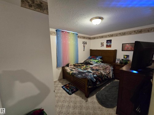 33 Athapaskan Drive, Leduc, AB 