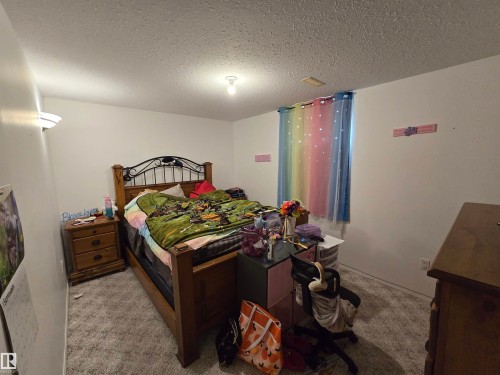 33 Athapaskan Drive, Leduc, AB 