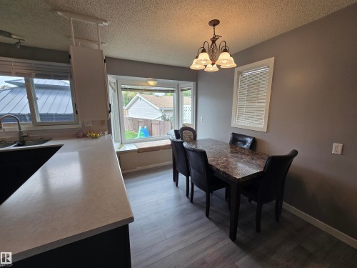 33 Athapaskan Drive, Leduc, AB 