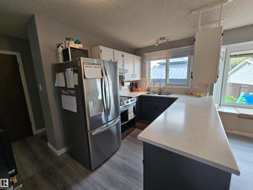 33 Athapaskan Drive, Leduc, AB 