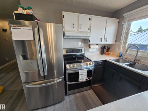 33 Athapaskan Drive, Leduc, AB 