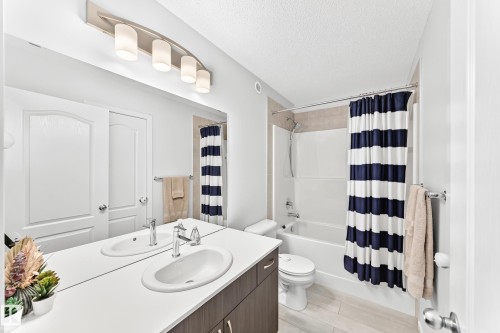 5233 22 Avenue Sw, Edmonton, AB 