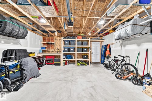 5233 22 Avenue Sw, Edmonton, AB 