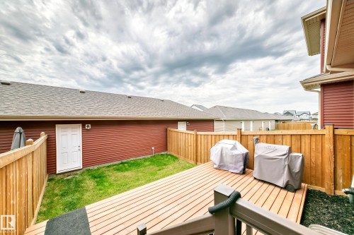 5233 22 Avenue Sw, Edmonton, AB 