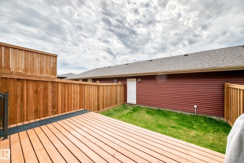 5233 22 Avenue Sw, Edmonton, AB 