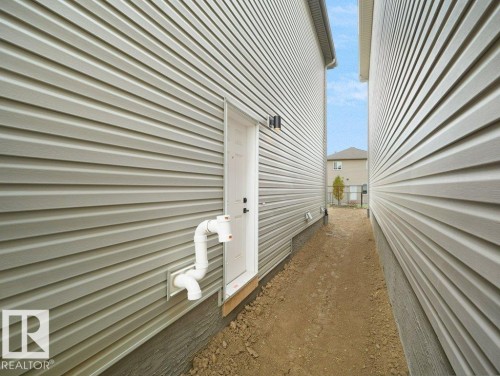 Additional content - 912 17 Ave Nw, Edmonton, AB 
