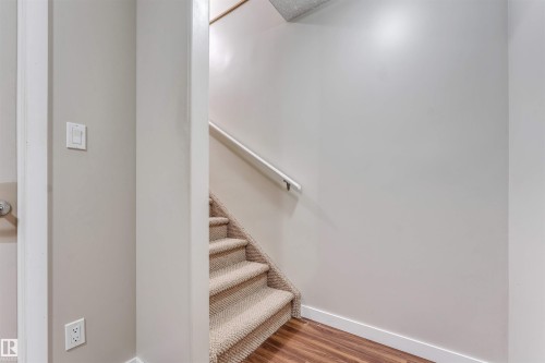 3311 21 Street Nw, Edmonton, AB 
