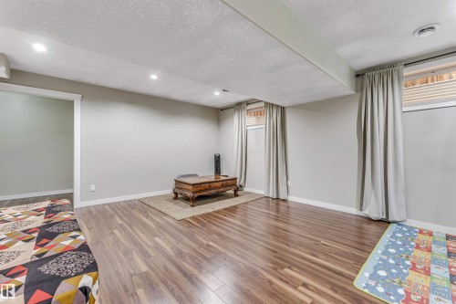 3311 21 Street Nw, Edmonton, AB 