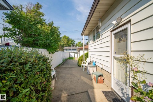 12321 136 Avenue Nw, Edmonton, AB 