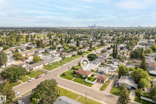 12321 136 Avenue Nw, Edmonton, AB 