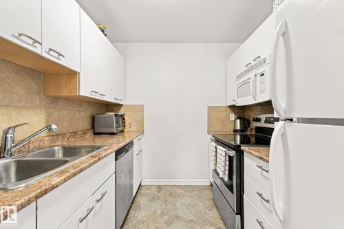 6522 184 Street Nw, Edmonton, AB 