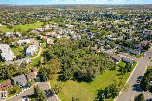 6522 184 Street Nw, Edmonton, AB 