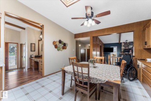 9504 139 Avenue Nw, Edmonton, AB 