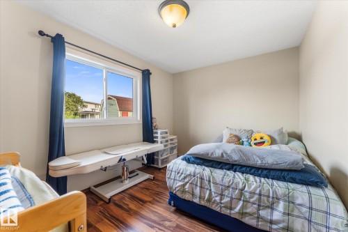 9504 139 Avenue Nw, Edmonton, AB 