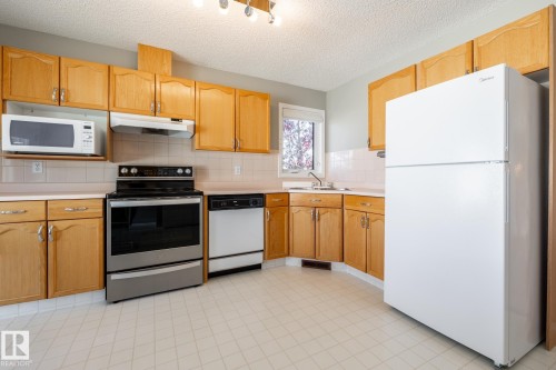 7232 189 Street Nw, Edmonton, AB 
