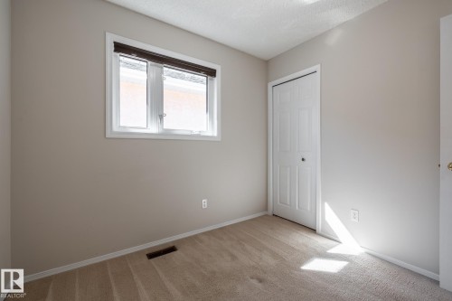 7232 189 Street Nw, Edmonton, AB 