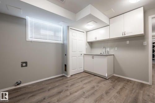 7232 189 Street Nw, Edmonton, AB 