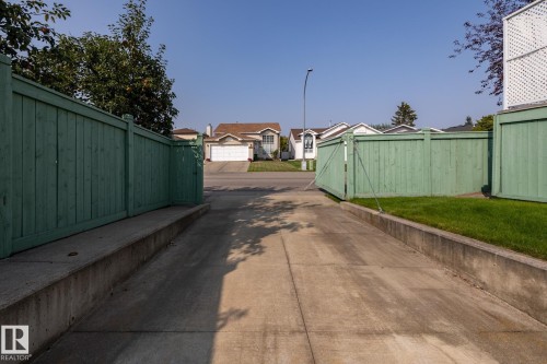 7232 189 Street Nw, Edmonton, AB 
