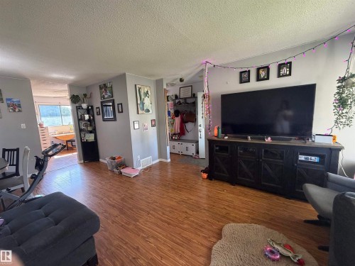 10623 107 St, Westlock, AB 