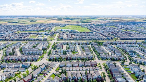2051 74 Street Sw, Edmonton, AB 
