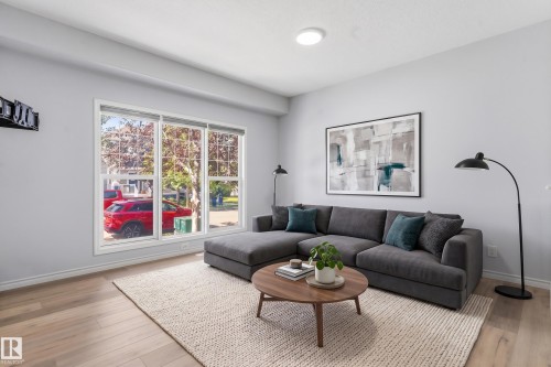 2051 74 Street Sw, Edmonton, AB 