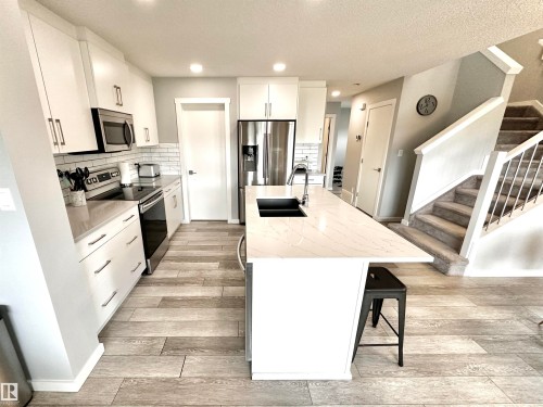 20947 95 Avenue Nw, Edmonton, AB 