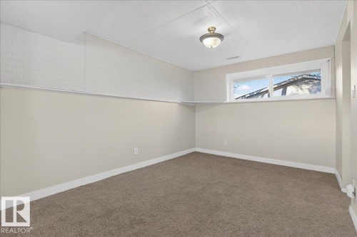16206 79A Avenue Nw, Edmonton, AB 