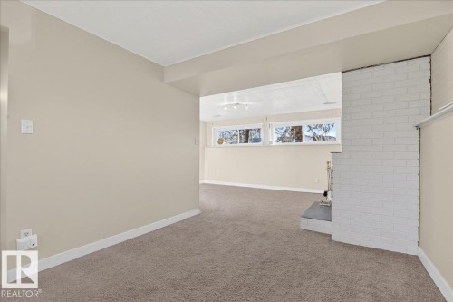 16206 79A Avenue Nw, Edmonton, AB 