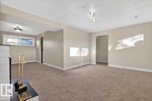 16206 79A Avenue Nw, Edmonton, AB 