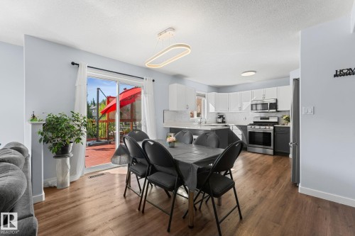4532 210 Street Nw, Edmonton, AB 