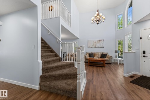 4532 210 Street Nw, Edmonton, AB 