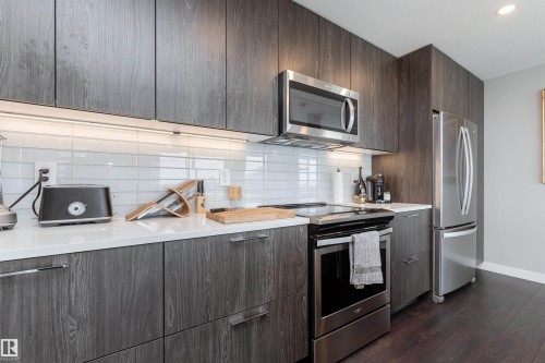 #2400 10180 103 St Nw, Edmonton, AB 